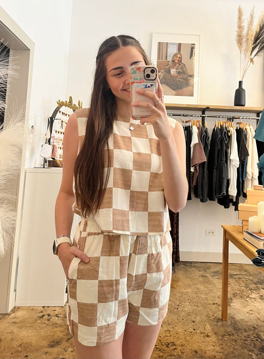 Tan Checkered Tank