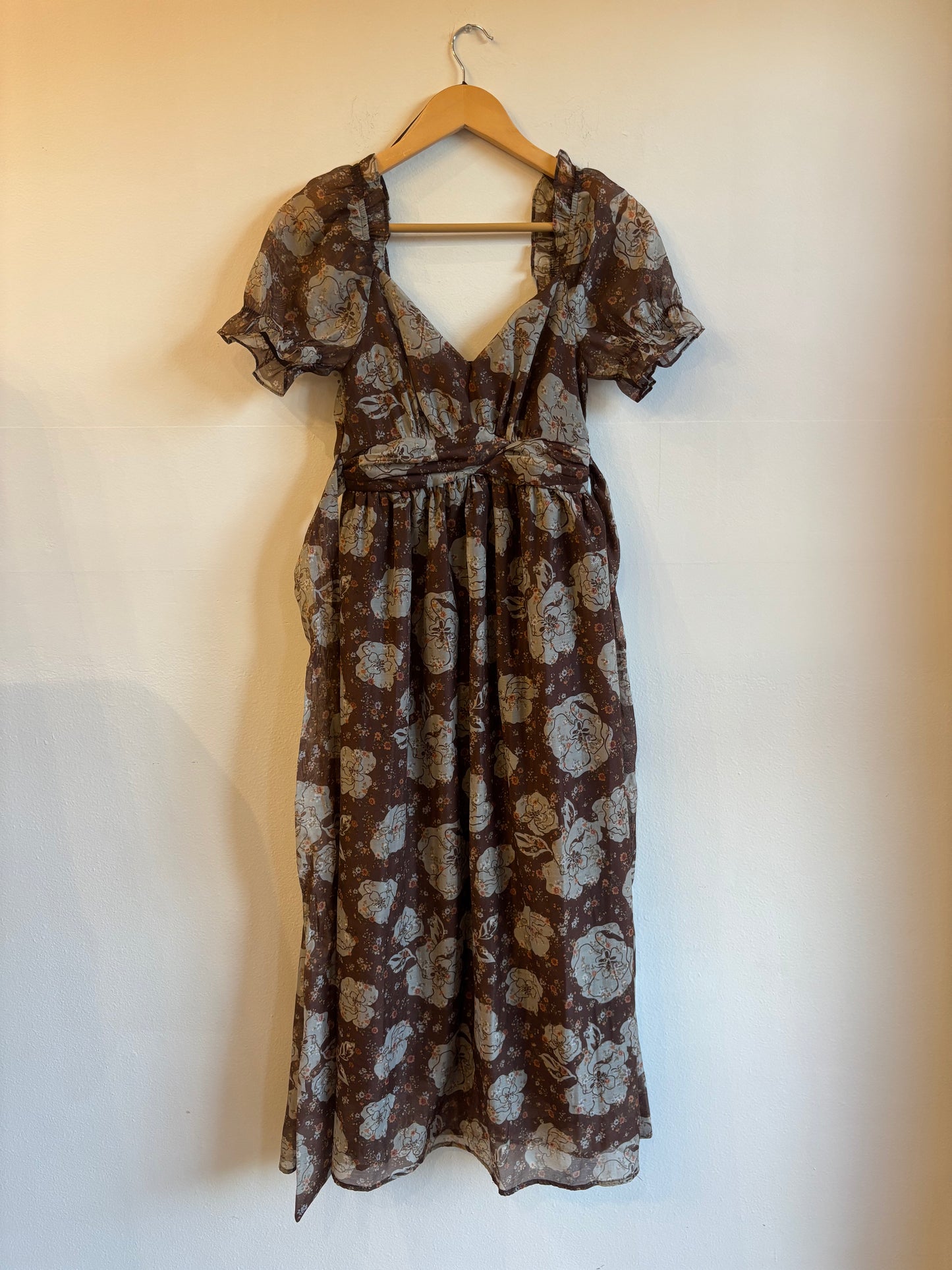 Brown Floral Sweetheart Maxi Dress