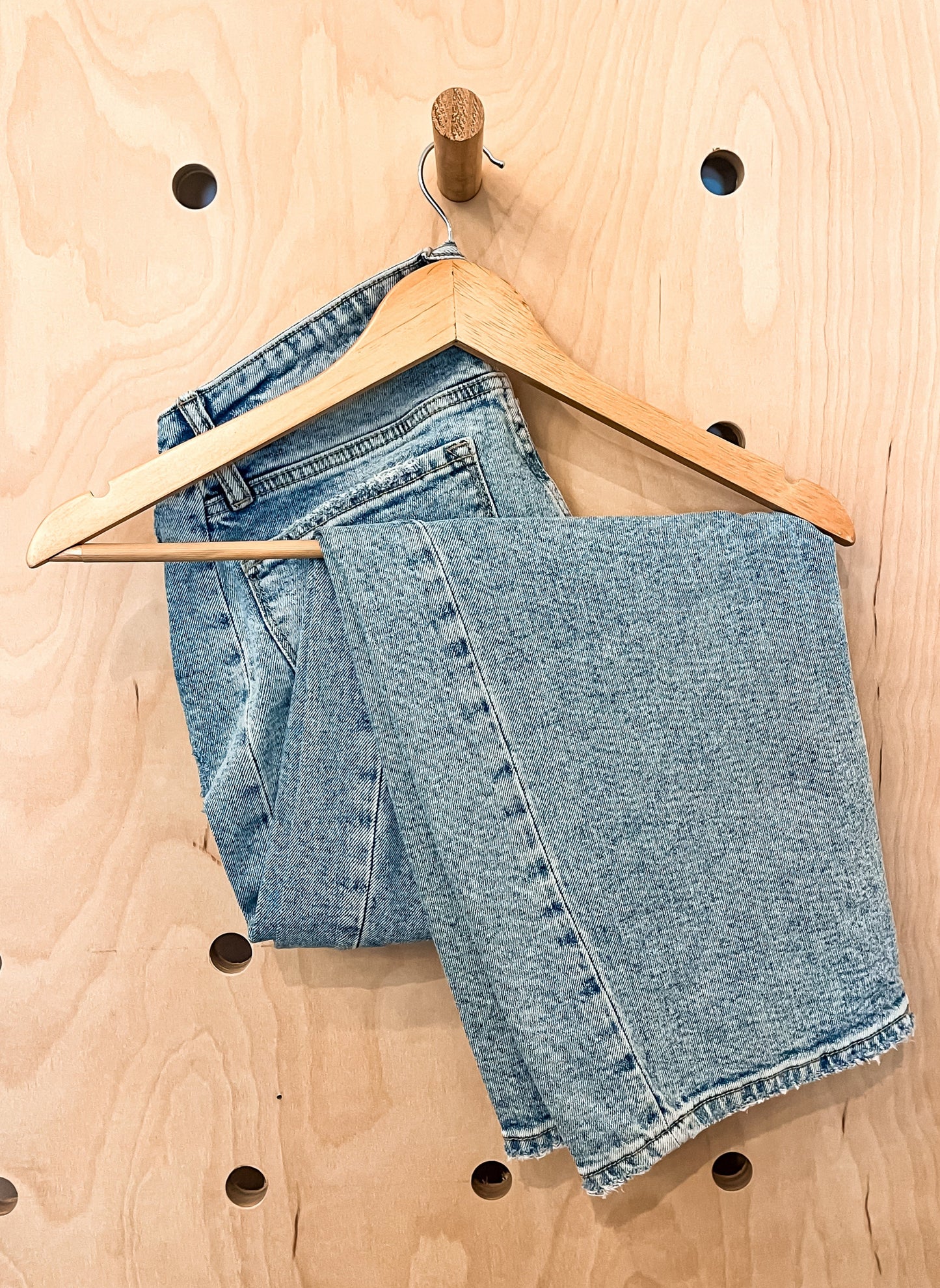 High Rise Twist Seam Barrel Jeans