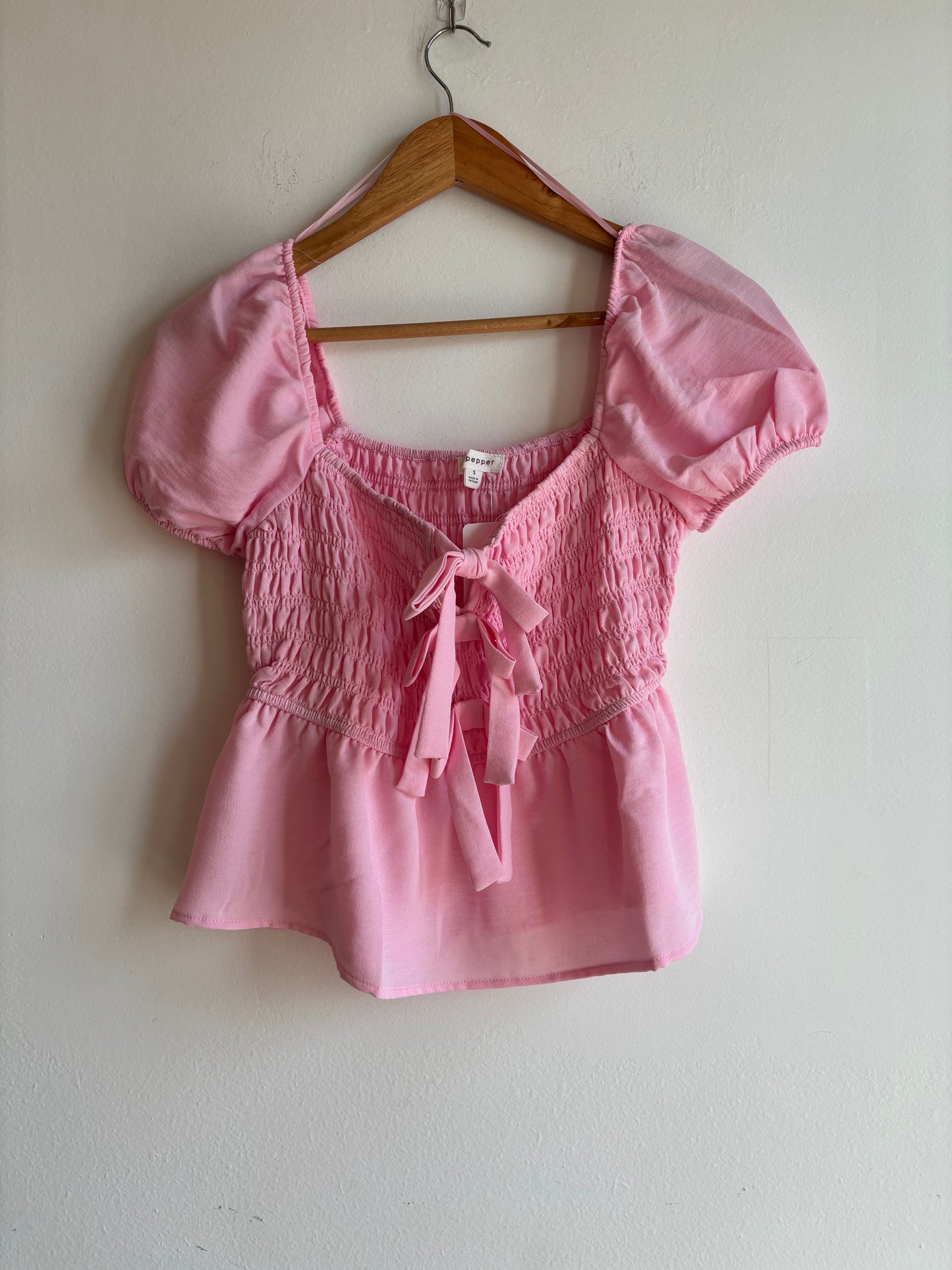 Pink Front Tie Puff Sleeve Top